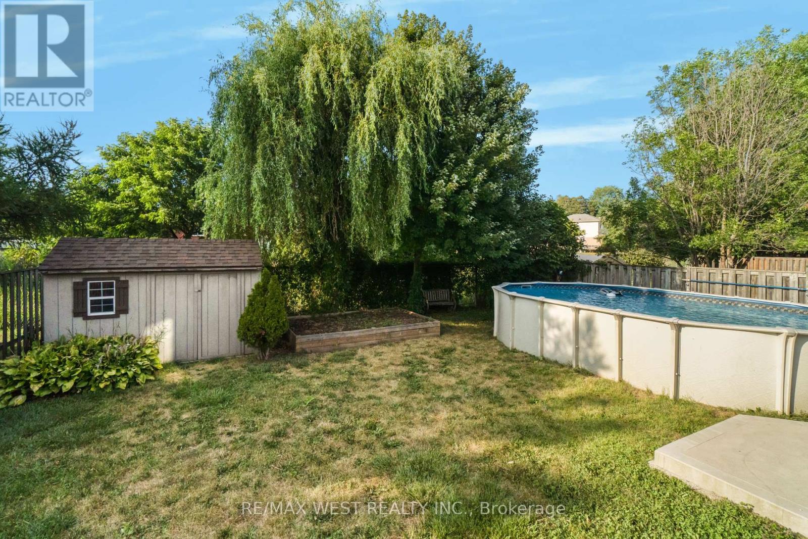 Photo 10 of 104 Prospect Street, New Tecumseth ON