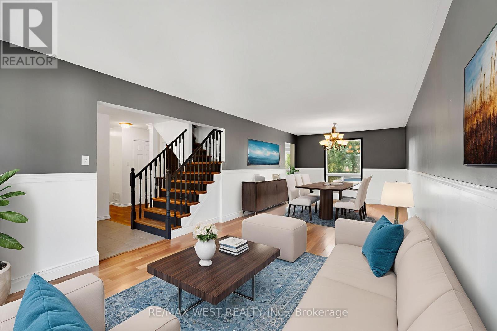 Photo 17 of 104 Prospect Street, New Tecumseth ON