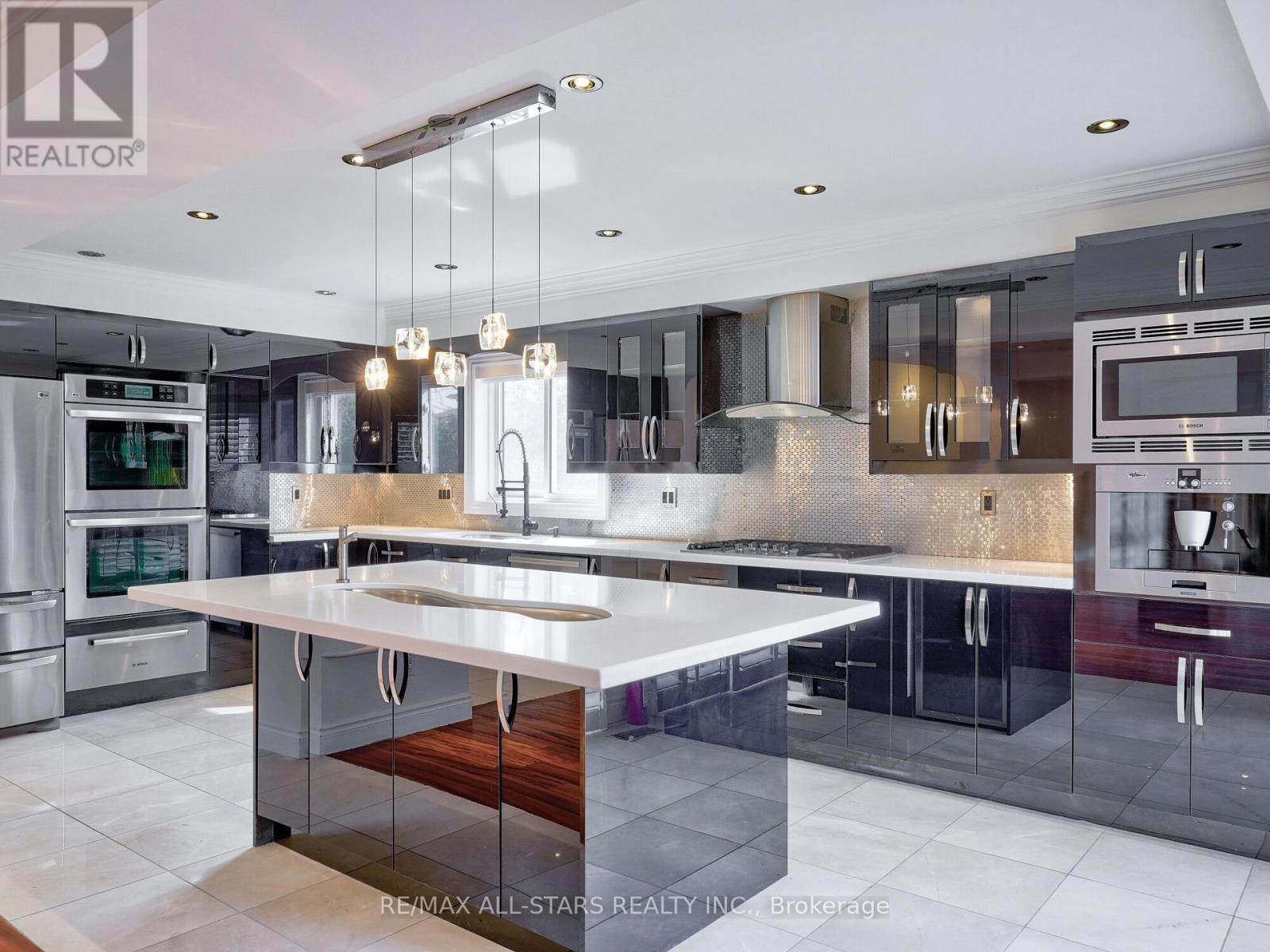 Photo 21 of 2227 Rodick Road, Markham ON