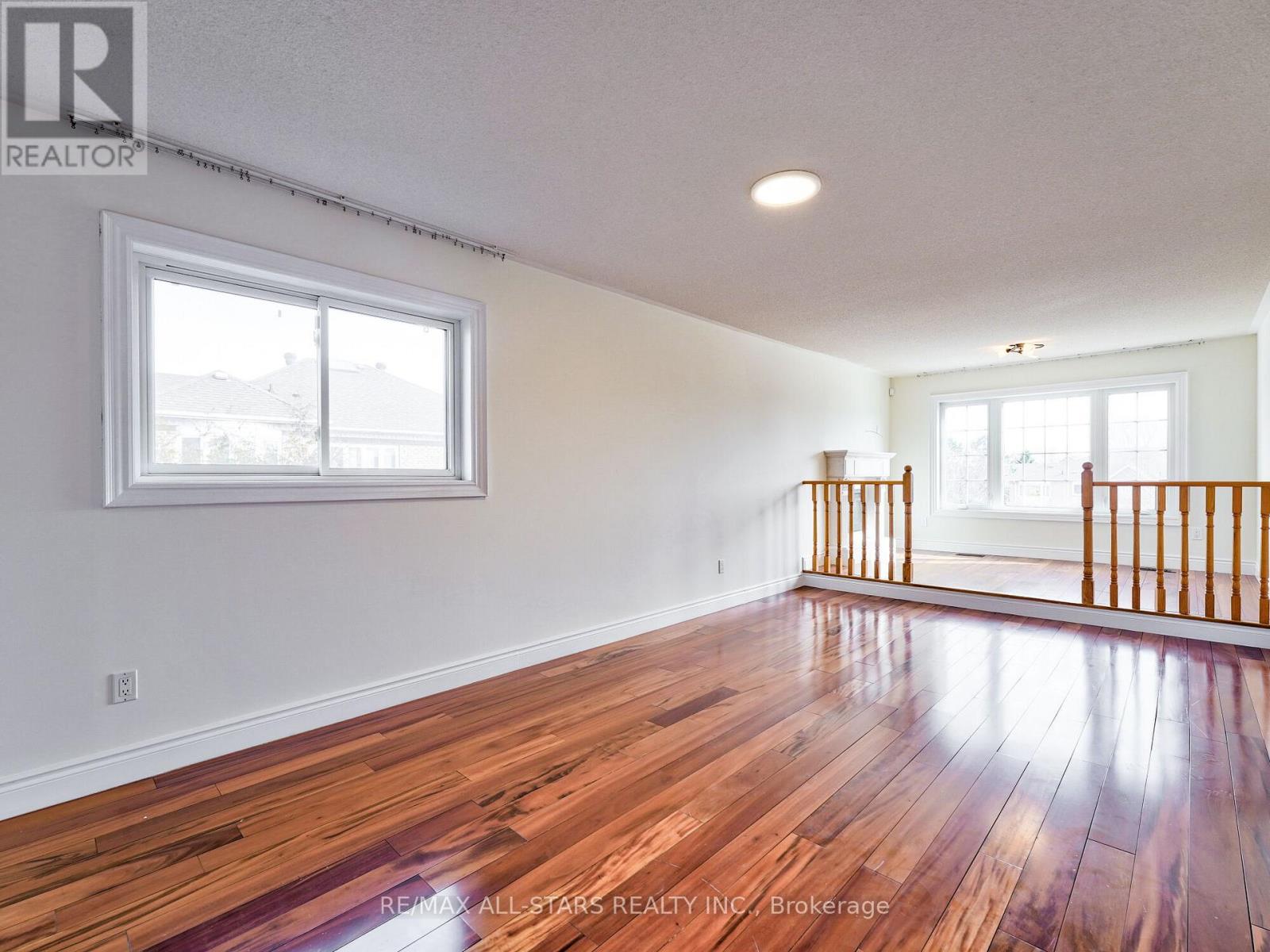 Photo 19 of 2227 Rodick Road, Markham ON