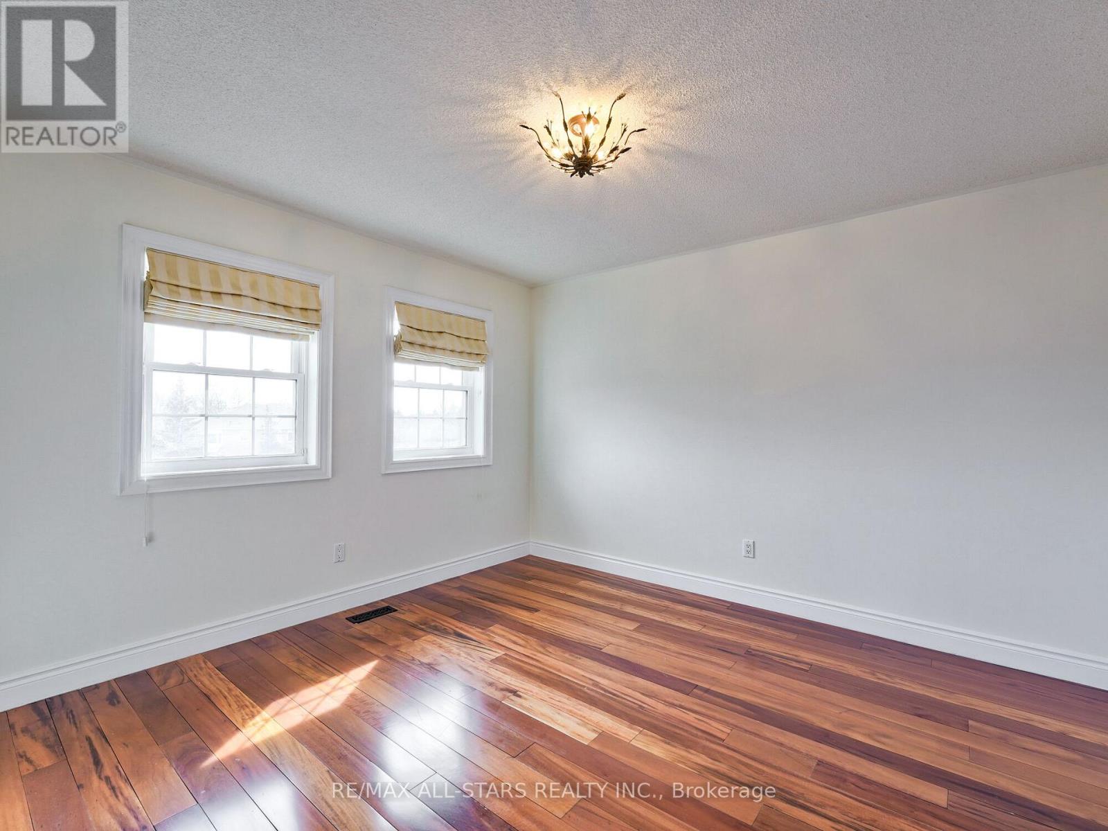 Photo 32 of 2227 Rodick Road, Markham ON