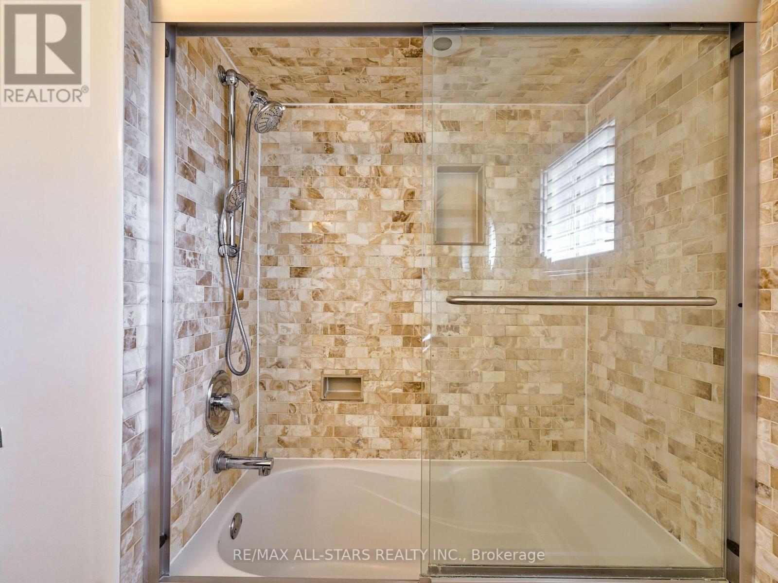 Photo 26 of 2227 Rodick Road, Markham ON