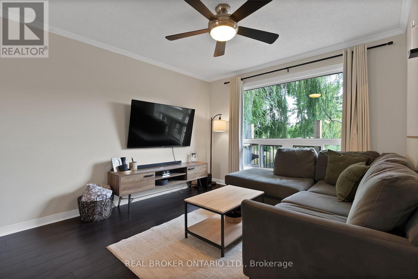 Photo 35 of 1036 Metro Road N, Georgina ON