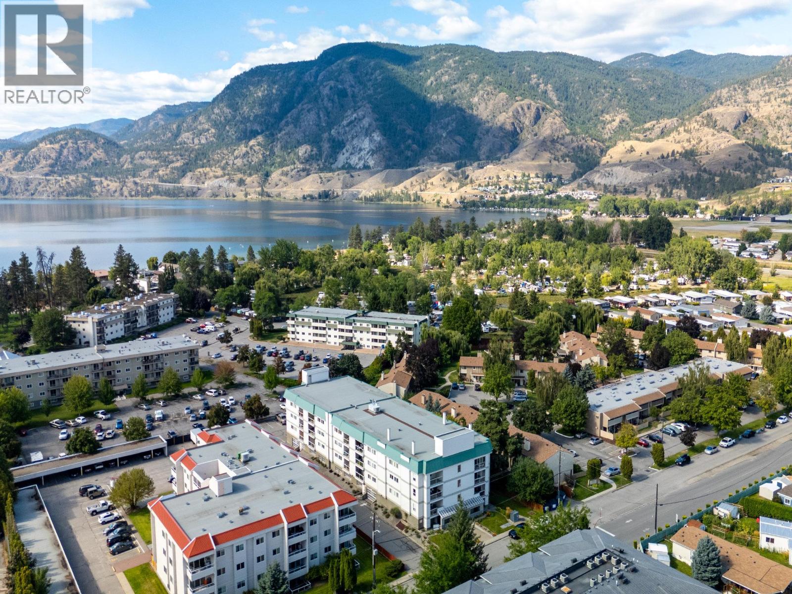 202 298 YORKTON Avenue, Penticton