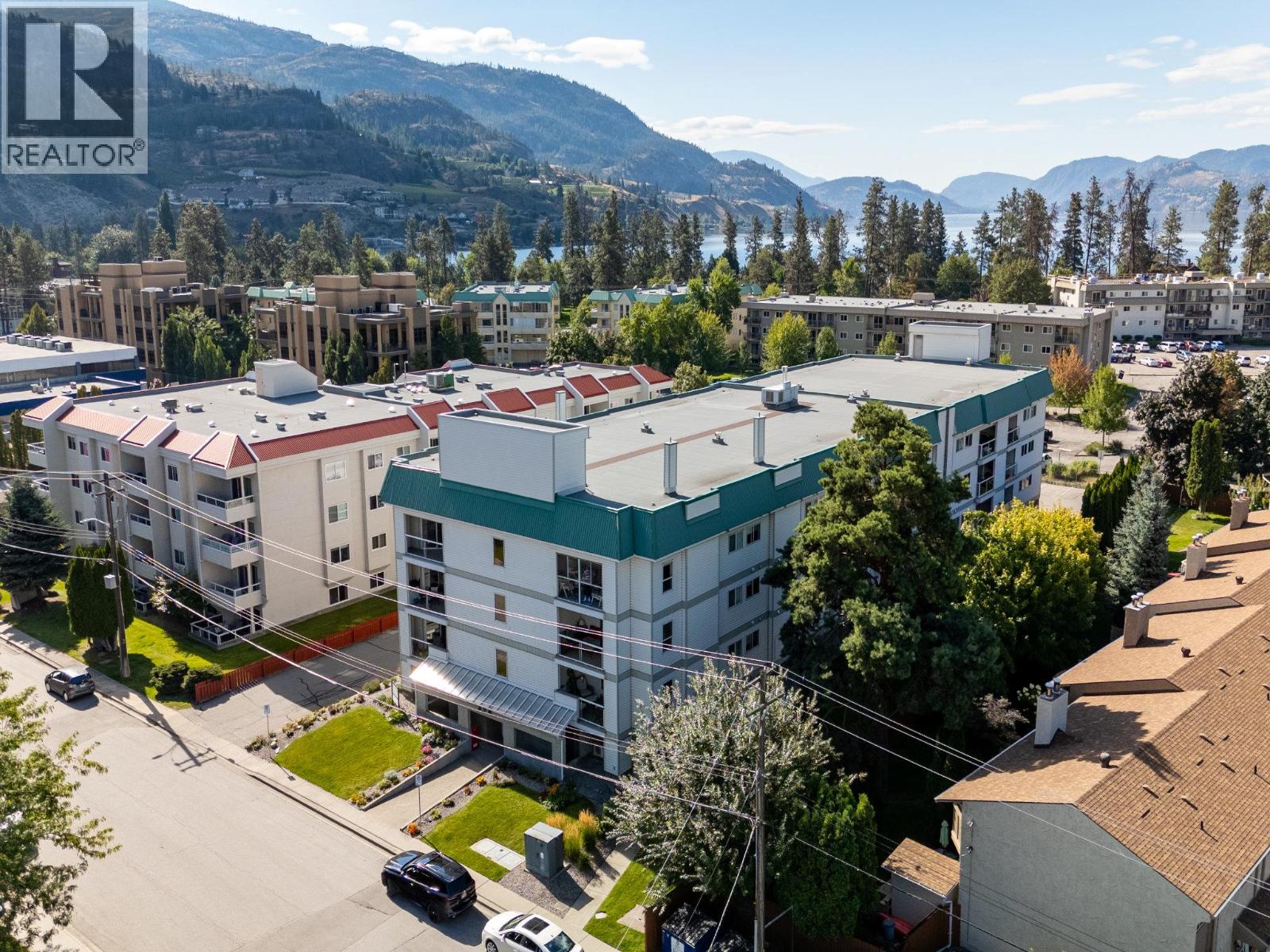 202 298 YORKTON Avenue, Penticton
