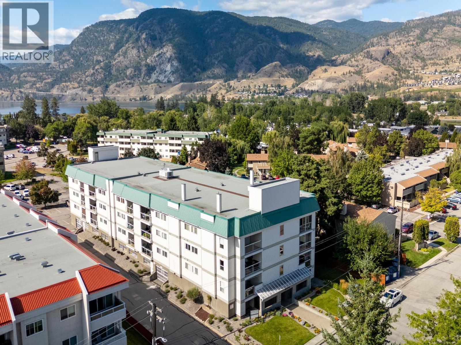 202 298 YORKTON Avenue, Penticton