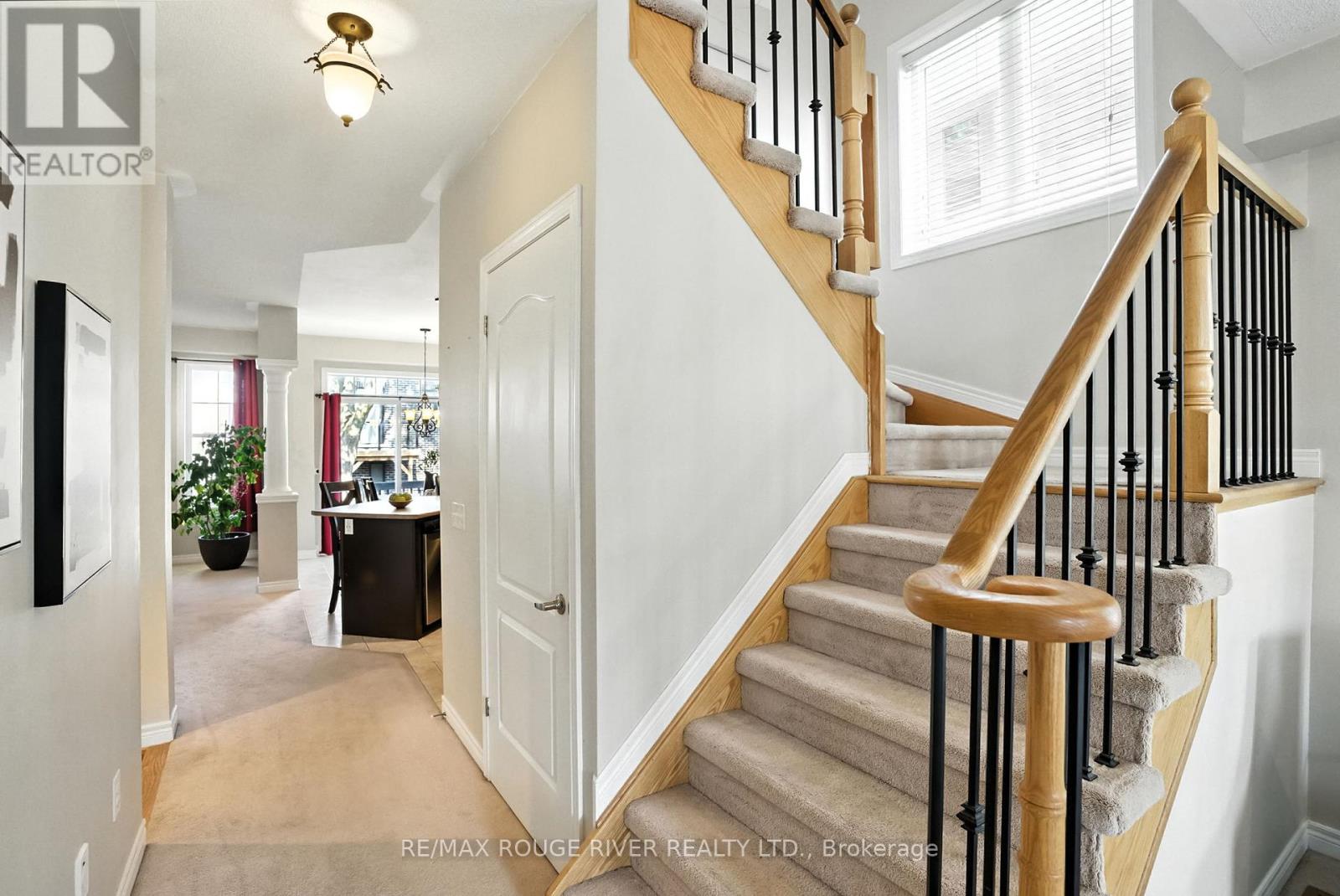 Photo 6 of 47 James Govan Drive, Whitby ON