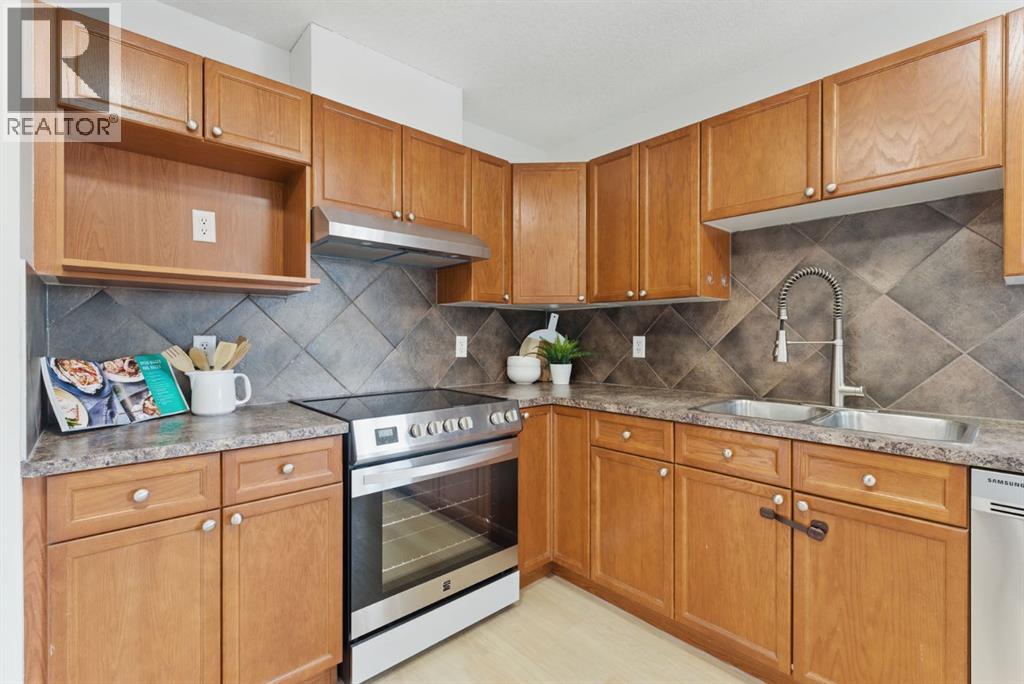 Single Family House for Sale in  Saddlebrook Common NE Saddle Ridge Calgary 