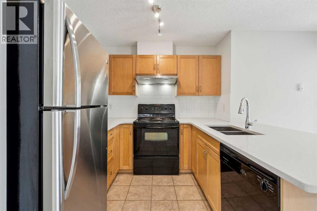 2211, 70 Panamount Drive NW, Calgary, Alberta