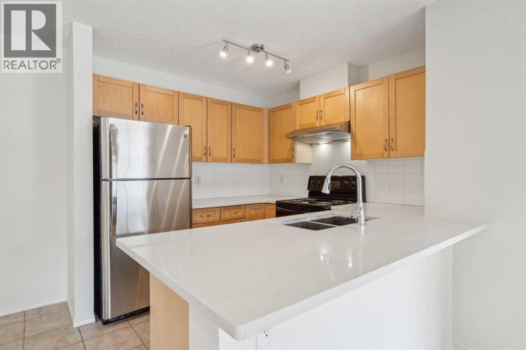Single Family House for Sale in   Panamount Drive NW Panorama Hills Calgary 