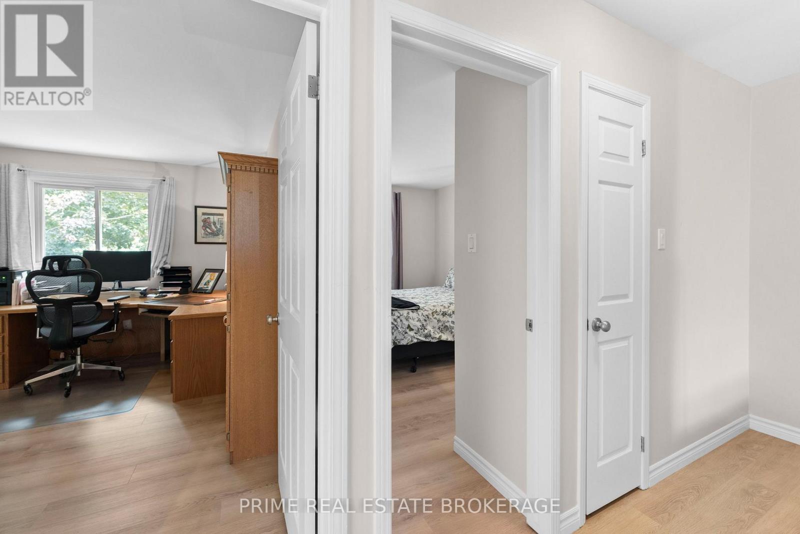 Photo 3 of 304 Wilkins Street, London South ON