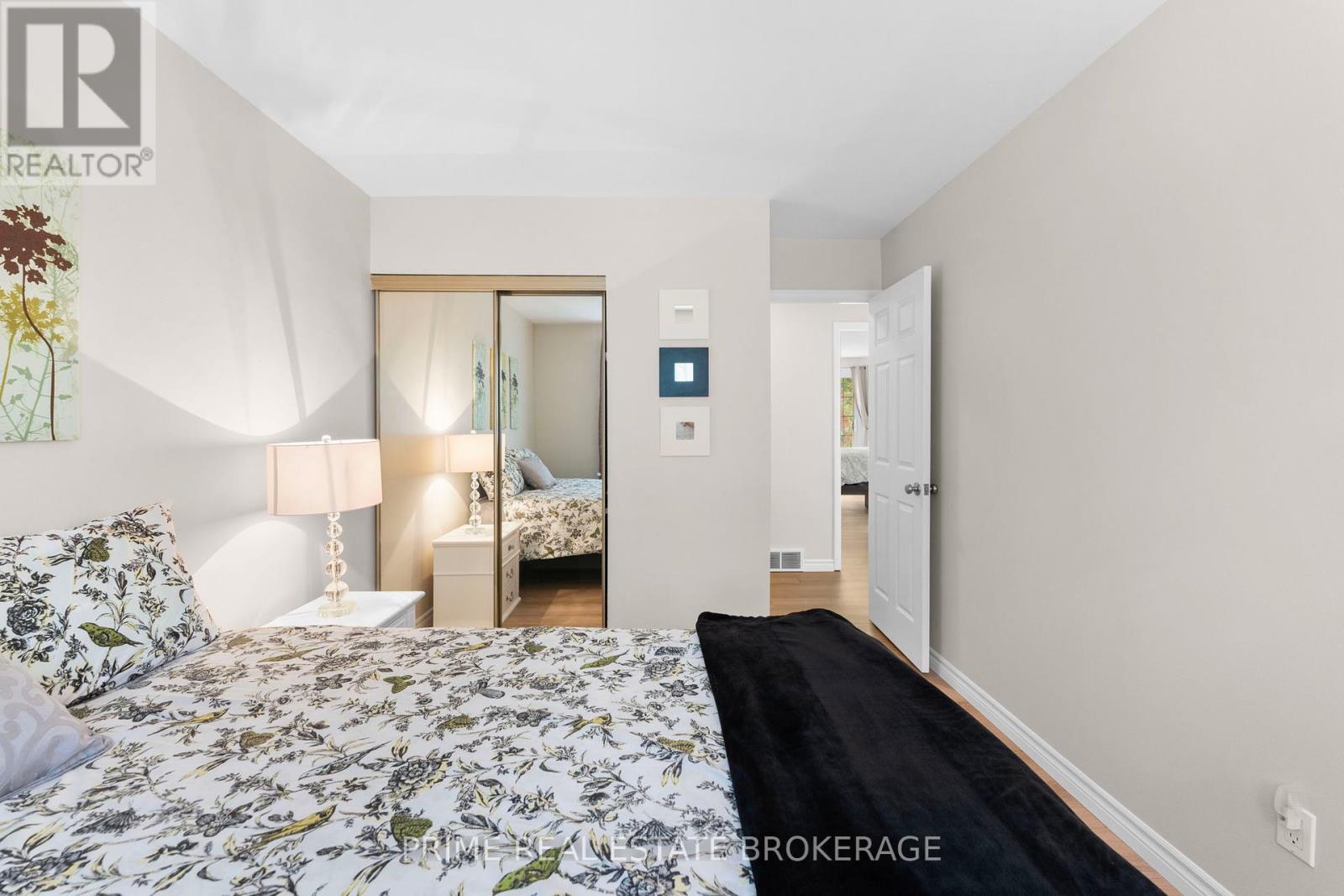 Photo 43 of 304 Wilkins Street, London South ON