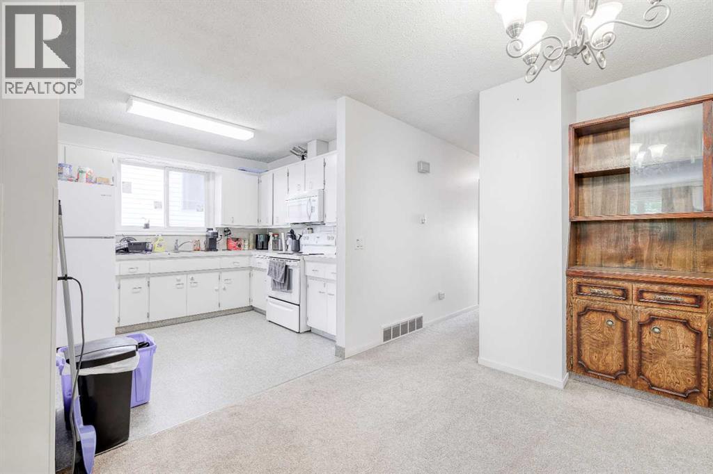 Single Family House Bi-level for Sale in   Avenue NE Whitehorn Calgary 