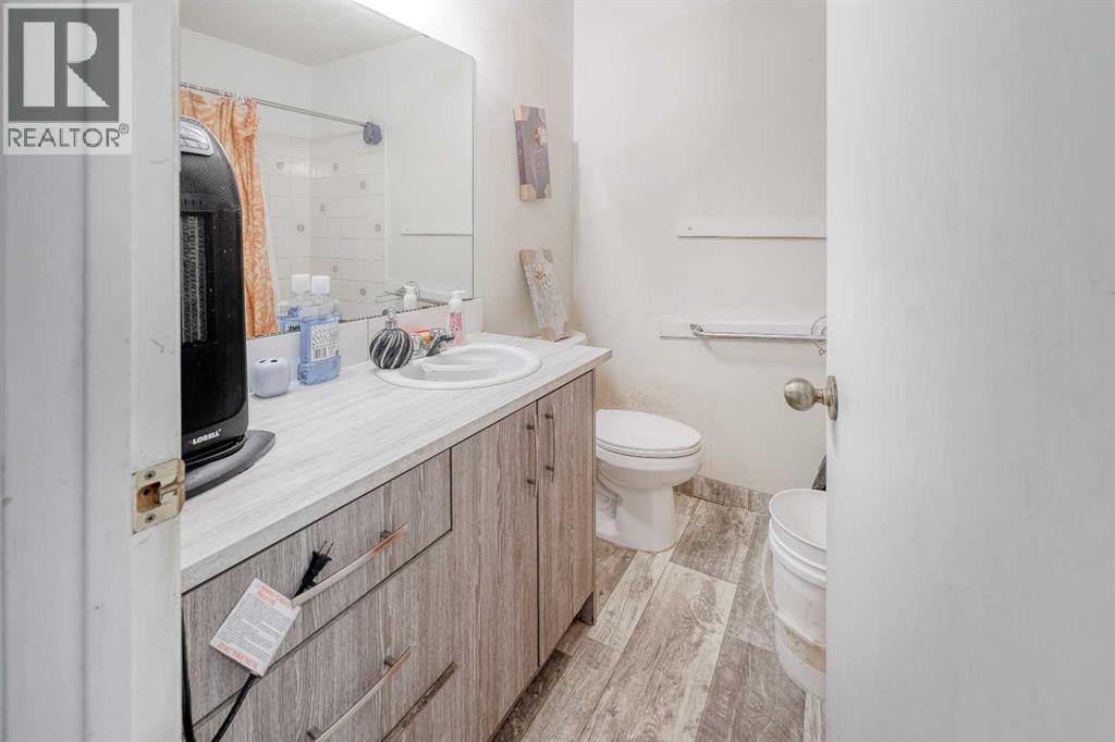 3716 44 Avenue NE, Calgary, Alberta