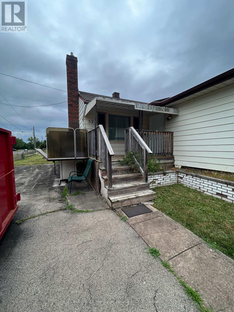 Photo 36 of 52 Catherine Street, Fort Erie ON