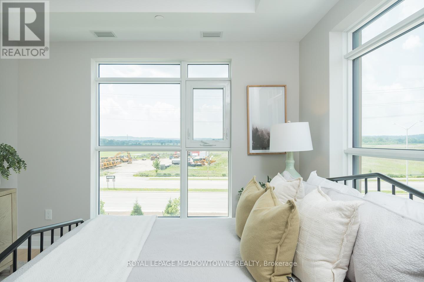 Photo 12 of 308 480 Gordon Krantz Avenue, Milton ON