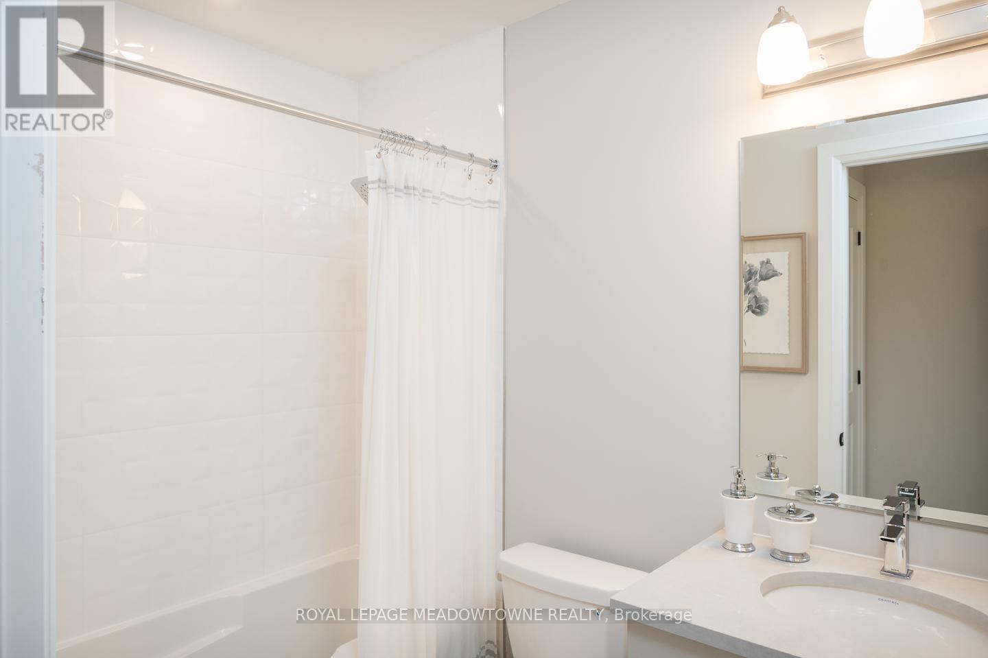 Photo 19 of 308 480 Gordon Krantz Avenue, Milton ON