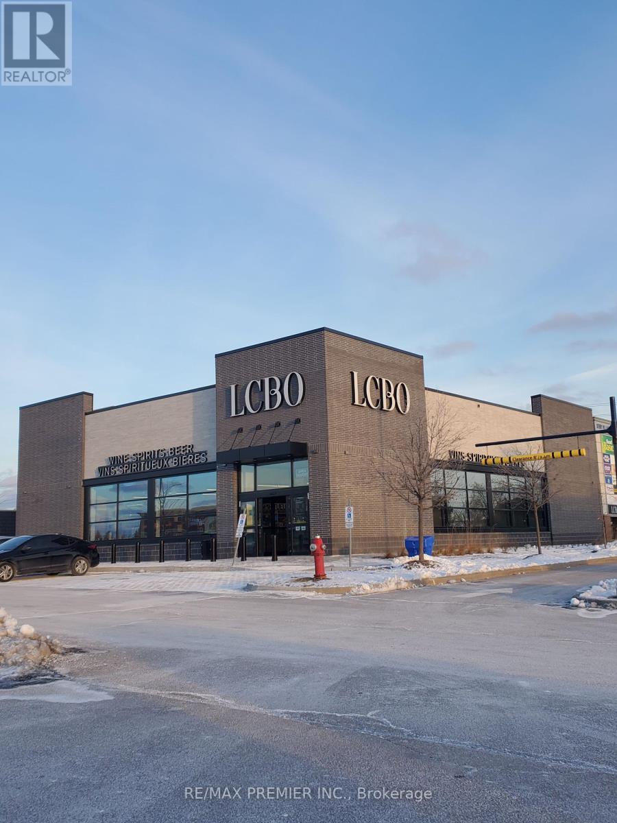 Photo 12 of 30 7070 Saint Barbara Boulevard, Mississauga ON