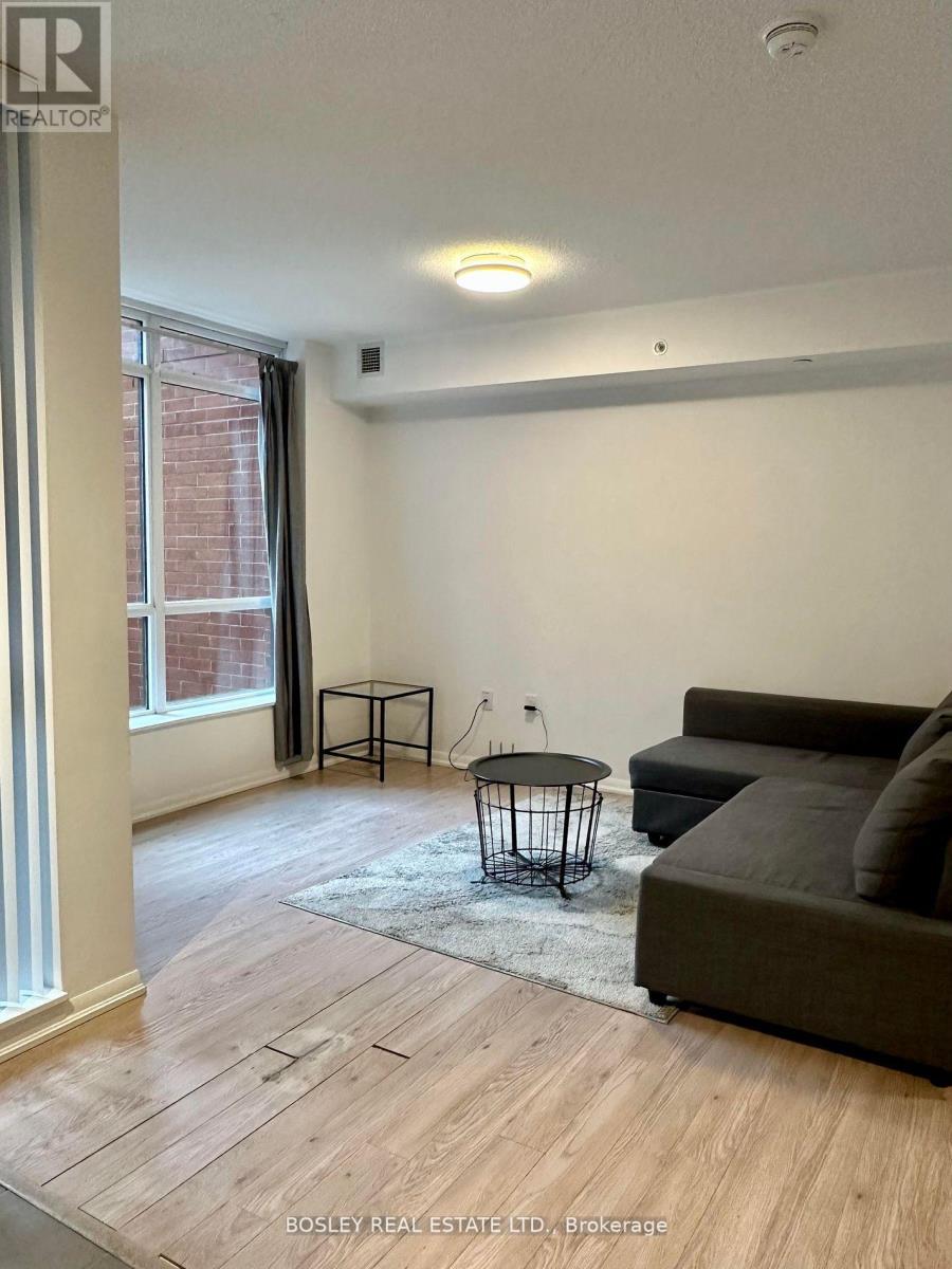 Photo 2 of 630 830 Lawrence Avenue W, Toronto ON