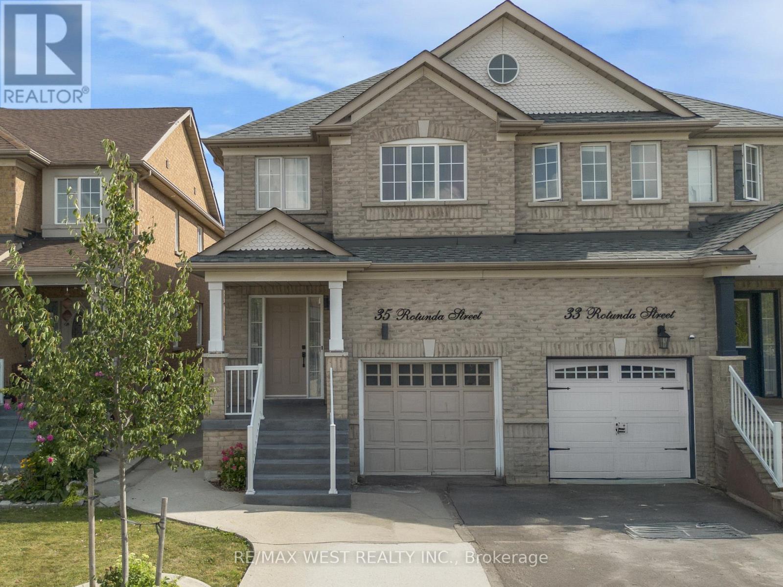 Photo 1 of 35 Rotunda Street, Brampton ON