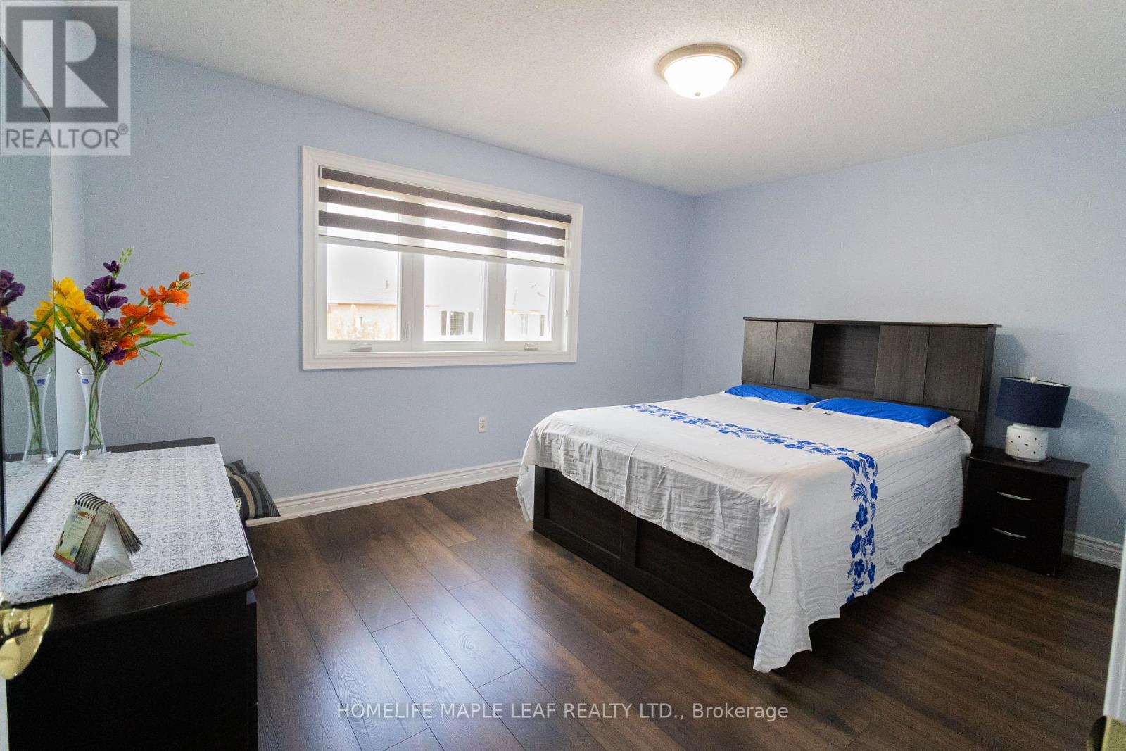 Photo 20 of 61 Seclusion Crescent, Brampton ON
