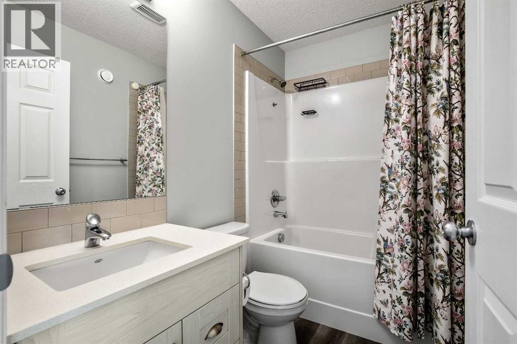 Single Family House for Sale in  Walgrove Rise SE Walden Calgary 