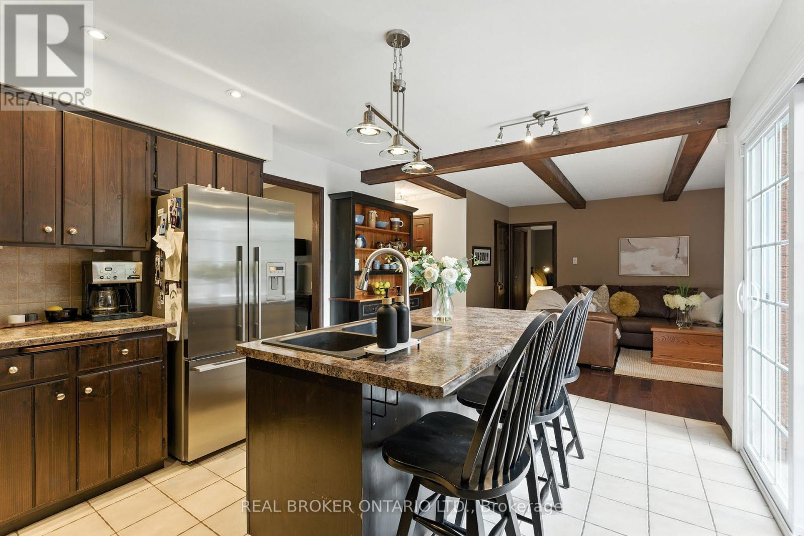 Photo 30 of 18 Isabel Drive, Brant ON