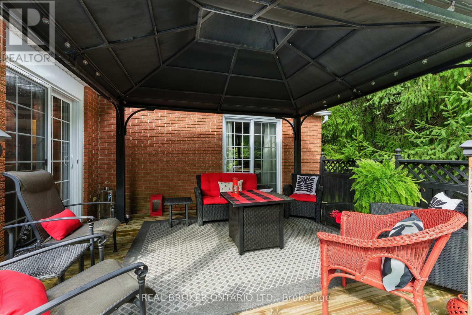 Photo 8 of 18 Isabel Drive, Brant ON