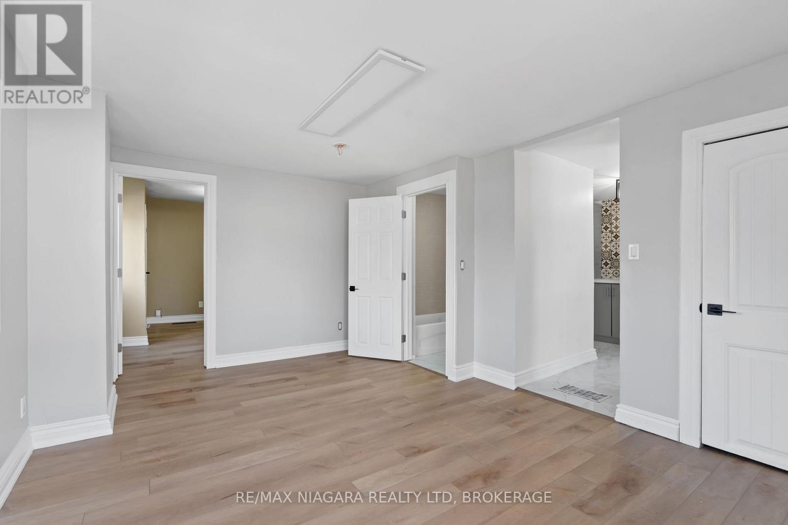Photo 29 of 115 Kinnear Street, Port Colborne ON