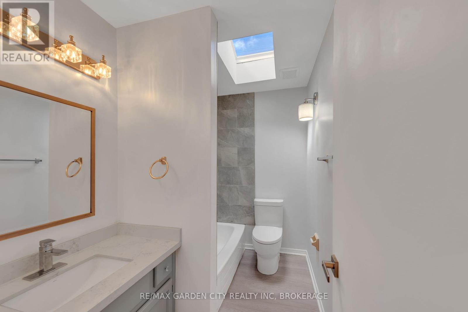 Photo 1 of 54 Bogart Street, St Catharines ON