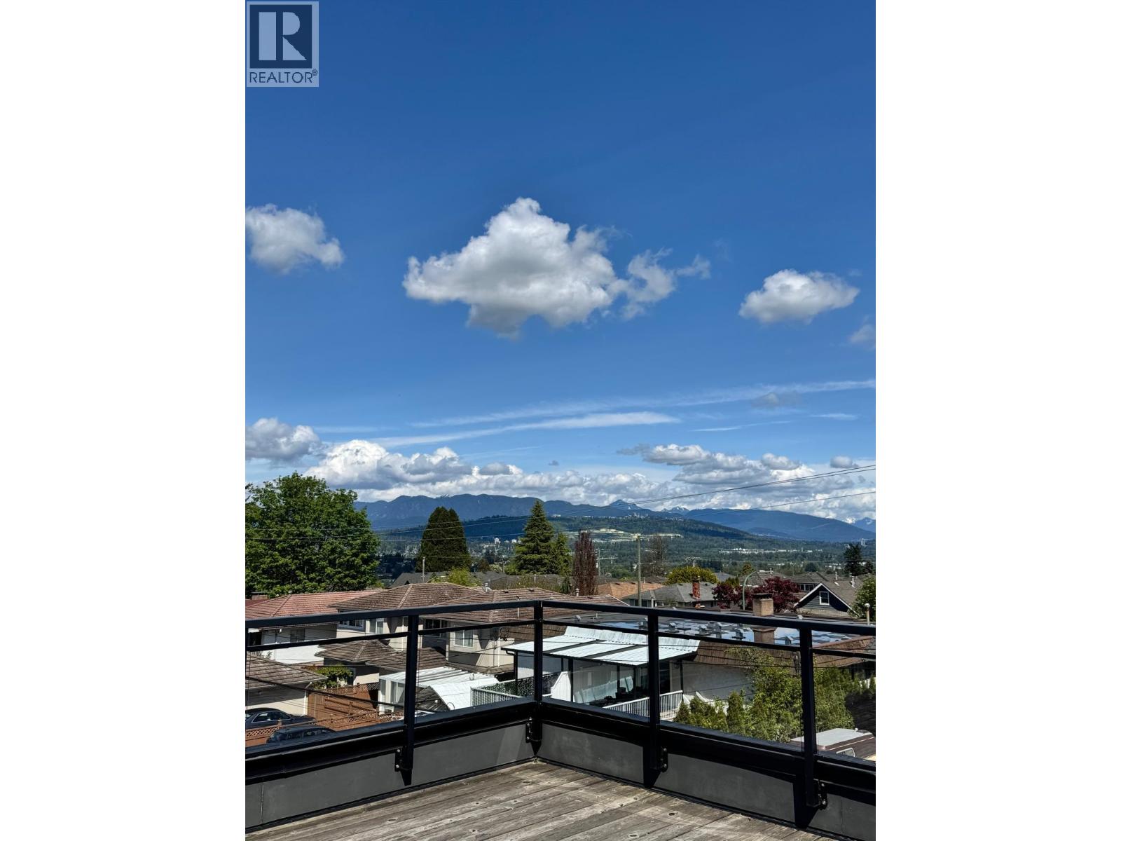 Photo 11 of 103 4625 Grange Street, Burnaby BC