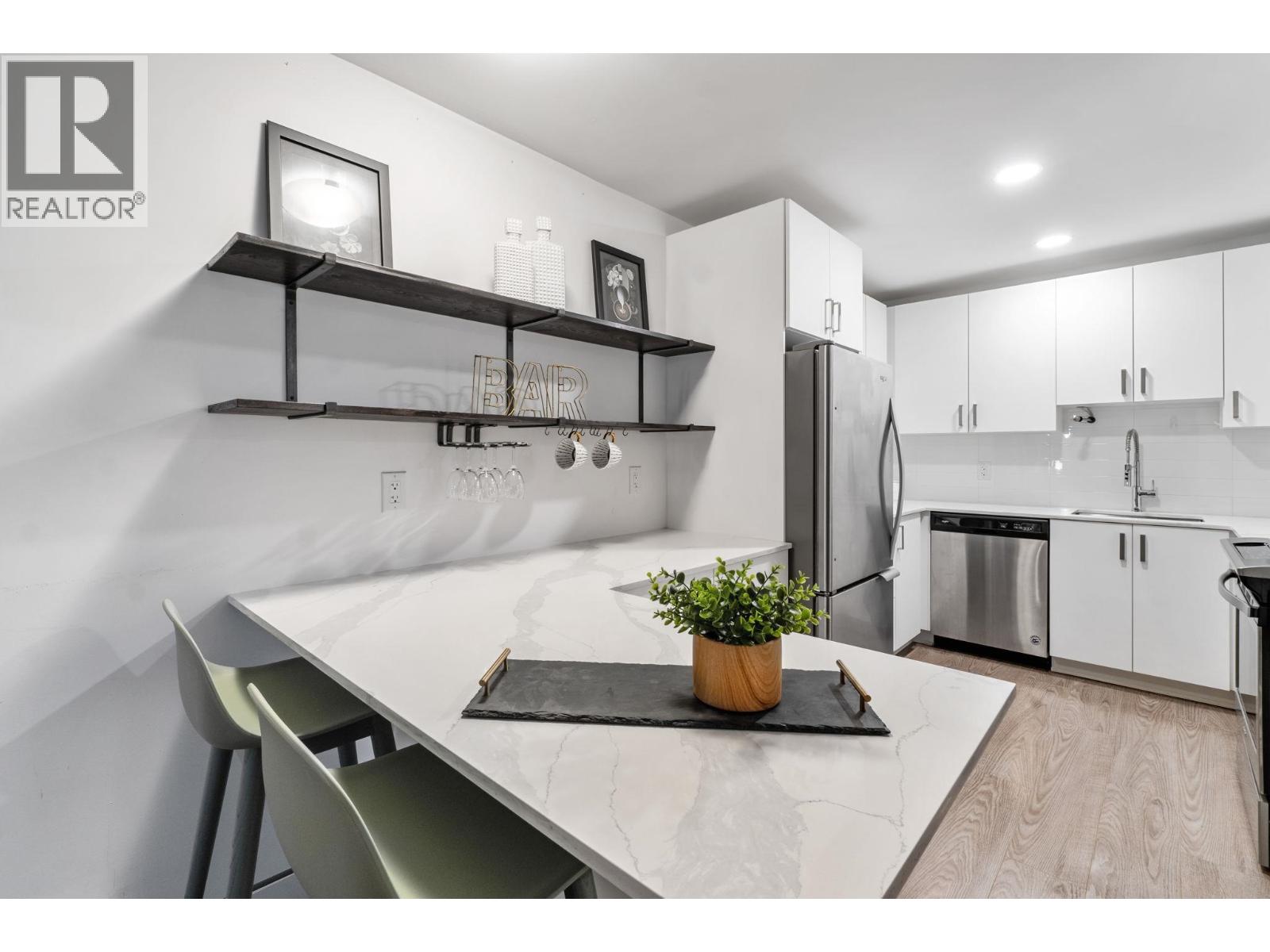 Photo 13 of 103 4625 Grange Street, Burnaby BC