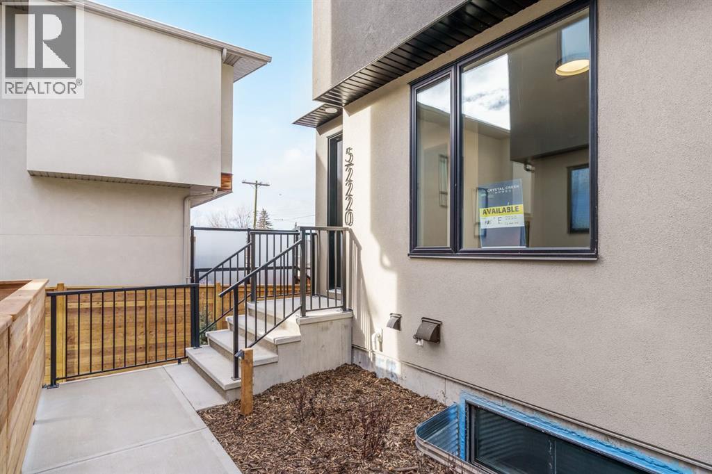 Single Family House for Sale in    Avenue SW Richmond Calgary 