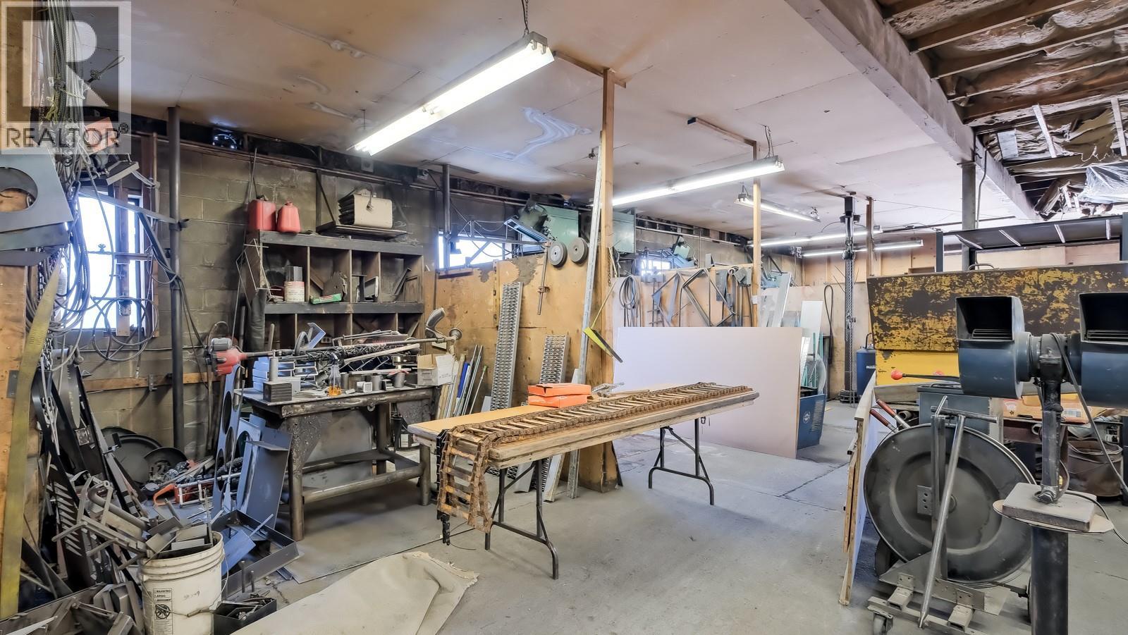 15817 Logie Road, Summerland