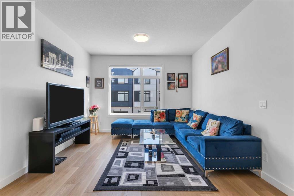 Single Family House for Sale in   Avenue SE Belvedere Calgary 