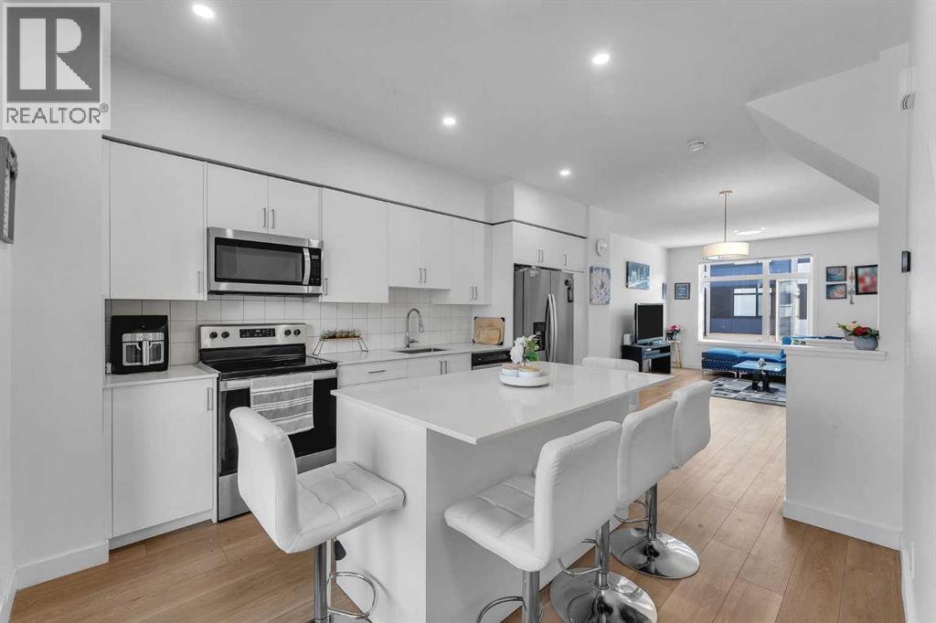 Single Family House for Sale in   Avenue SE Belvedere Calgary 