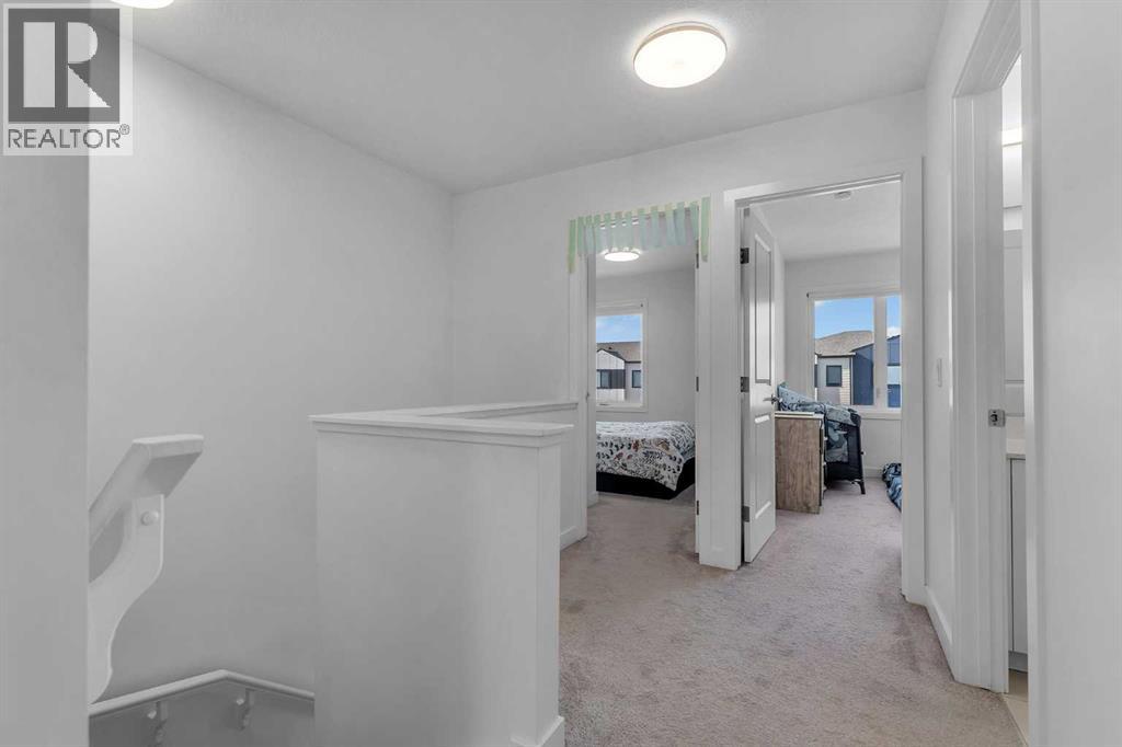 8523 19 Avenue SE, Calgary, Alberta