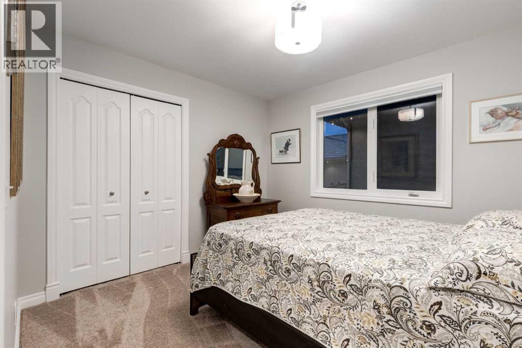 Single Family House for Sale in  EVERGREEN Way SW Calgary 