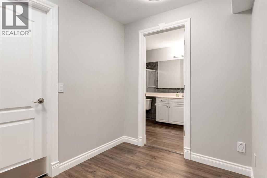 Single Family House for Sale in  EVERGREEN Way SW Calgary 