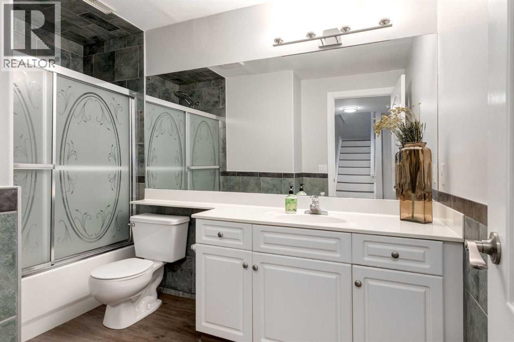 Single Family House for Sale in  EVERGREEN Way SW Calgary 