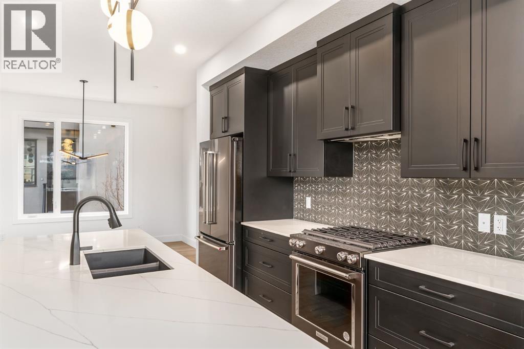 Single Family House for Sale in    Avenue SW Richmond Calgary 