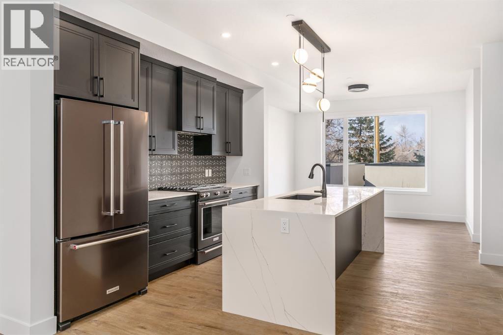 Single Family House for Sale in    Avenue SW Richmond Calgary 