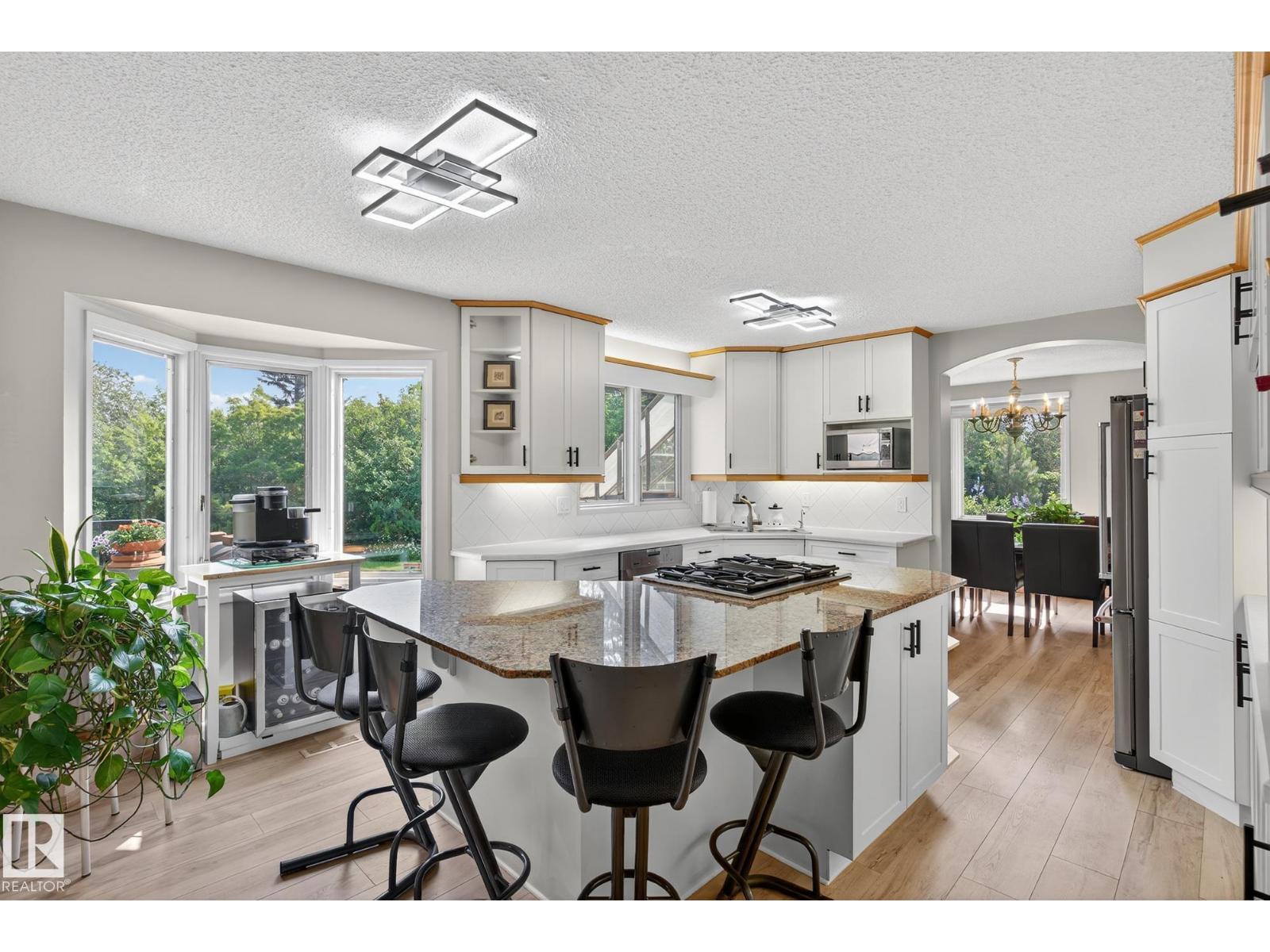 Photo 2 of 14708 58 Av Nw, Edmonton AB