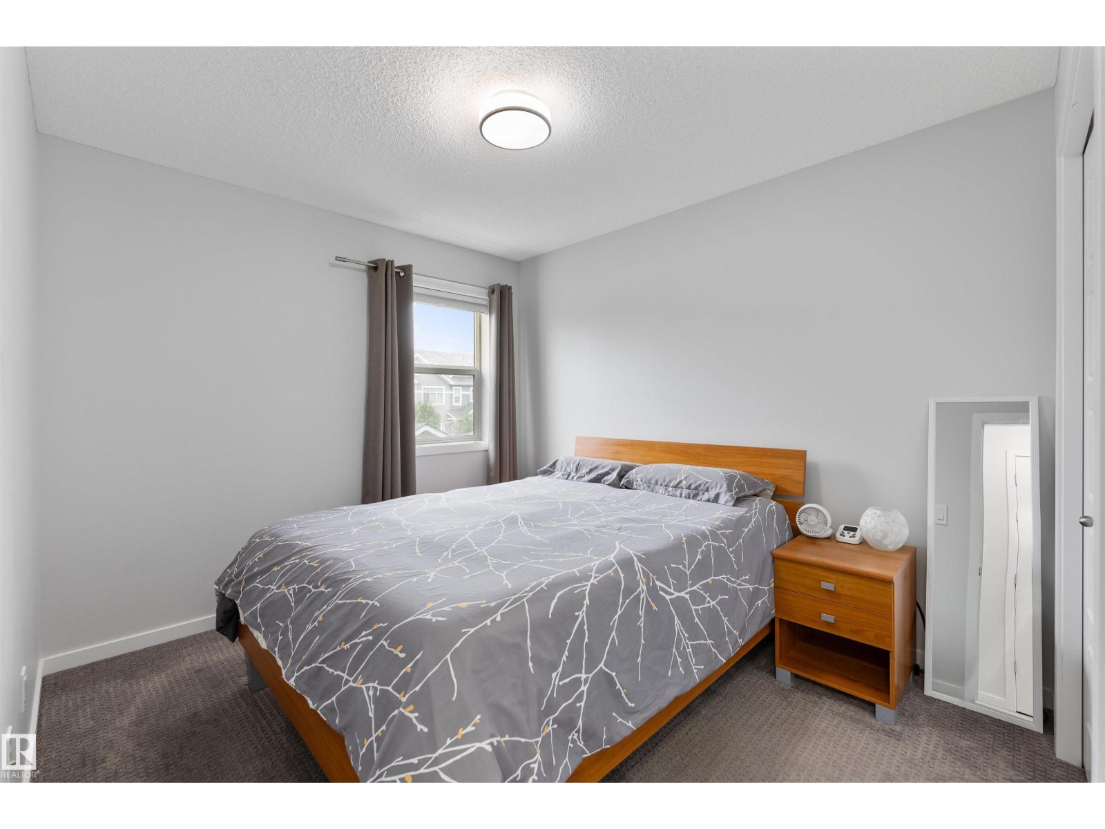 Photo 11 of 2324 71 St Sw, Edmonton AB