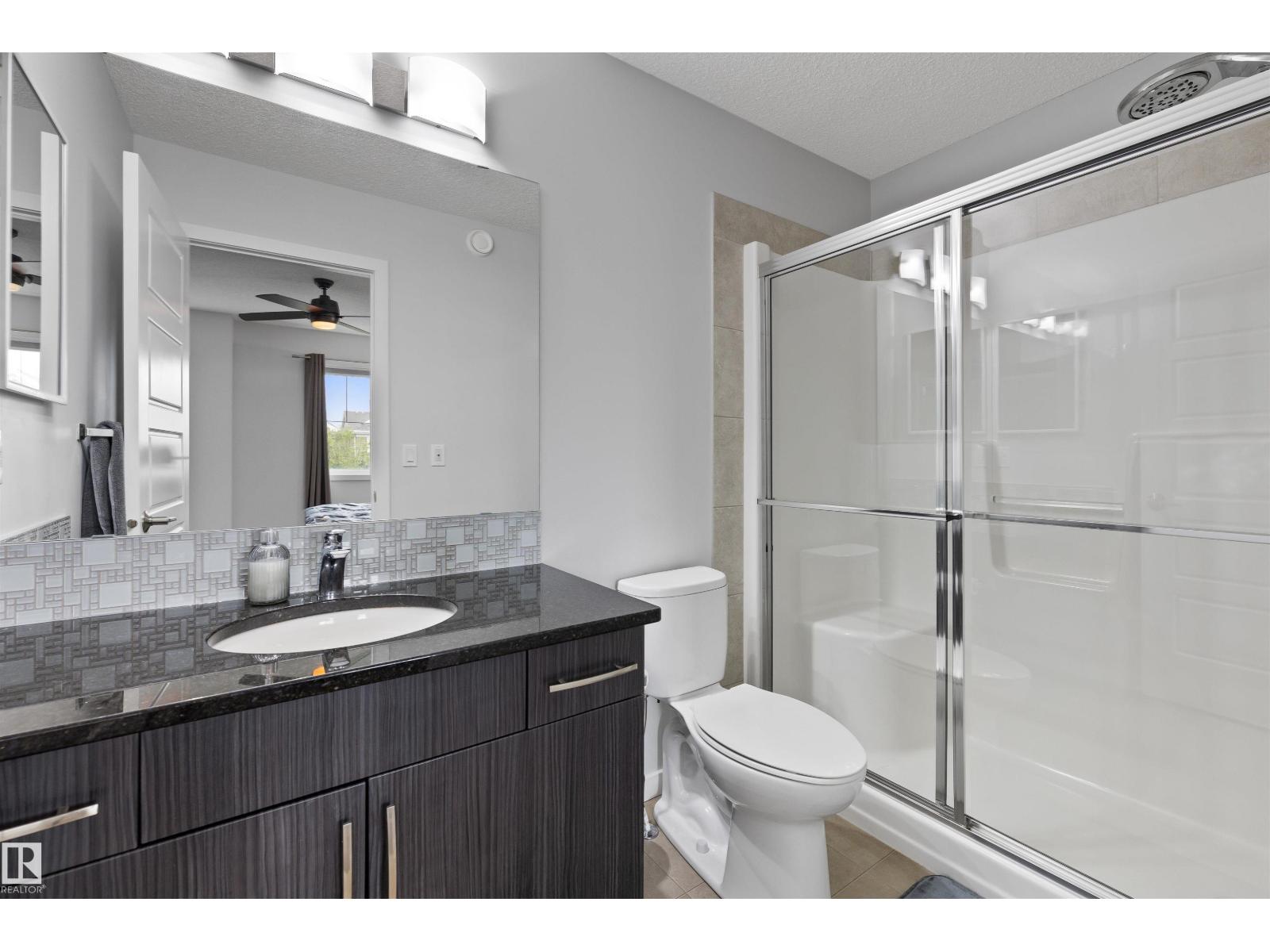 Photo 3 of 2324 71 St Sw, Edmonton AB