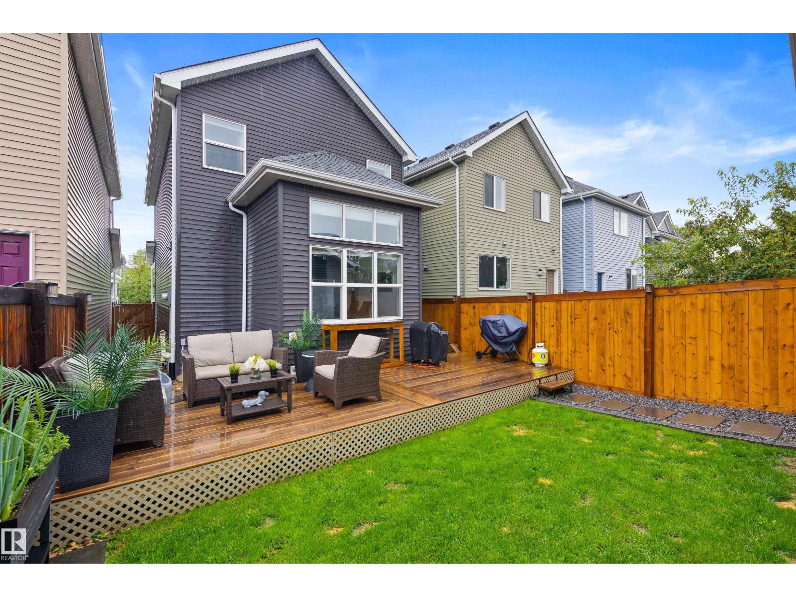 Photo 17 of 2324 71 St Sw, Edmonton AB