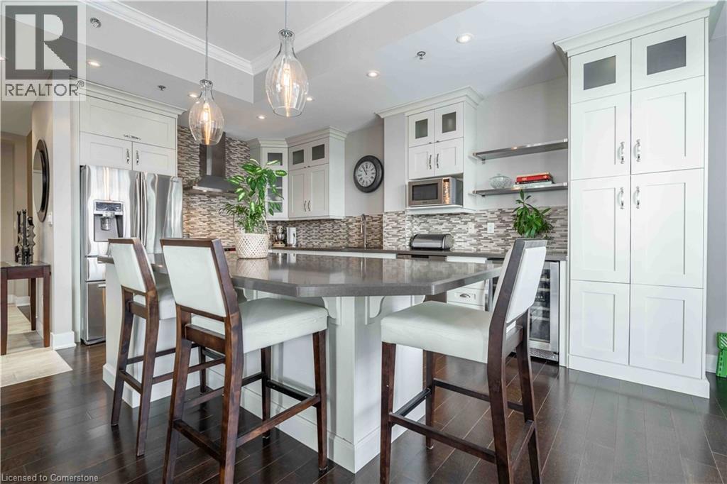 Photo 4 of 5317 Upper Middle Road Unit 422, Burlington ON