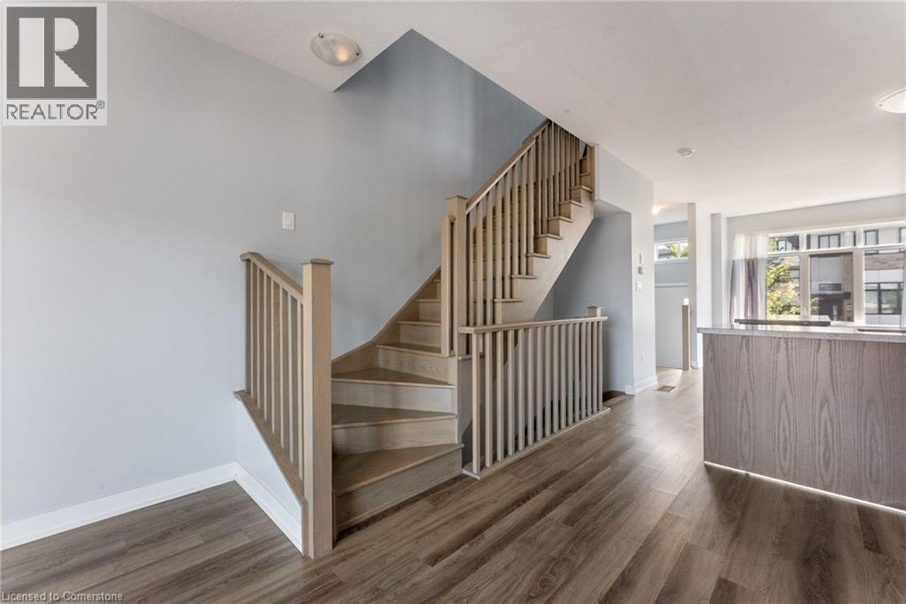 Photo 1 of 17 Mulhollard Lane, Ancaster ON