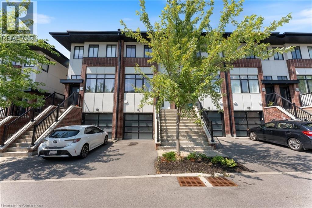 Photo 23 of 17 Mulhollard Lane, Ancaster ON