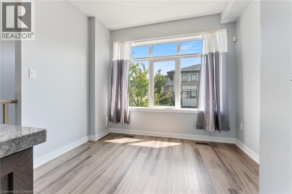 Photo 21 of 17 Mulhollard Lane, Ancaster ON
